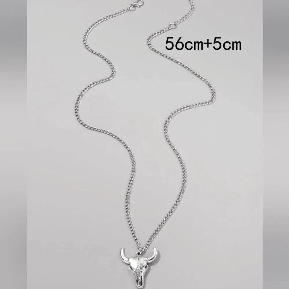 Silver cow skull head with silver chain! New unisex